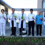嘉基醫療團隊前進菲律賓偏鄉　兩天義診700人、為畸形足少女帶來新生